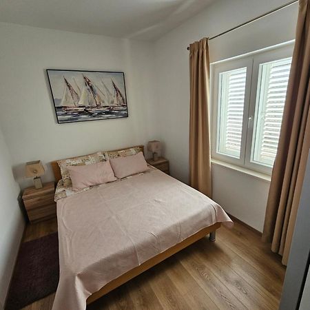 Apartments Grgic Trogir Bagian luar foto