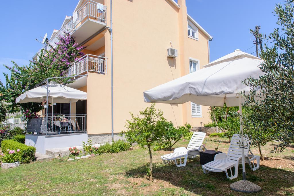 Apartments Grgic Trogir Bagian luar foto