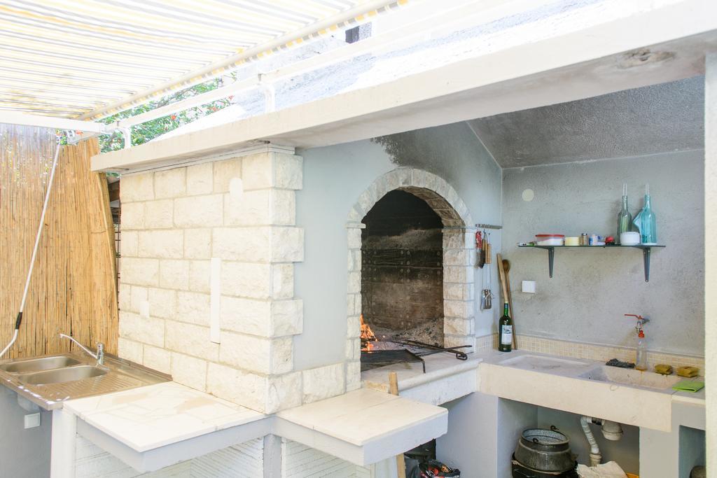 Apartments Grgic Trogir Bagian luar foto