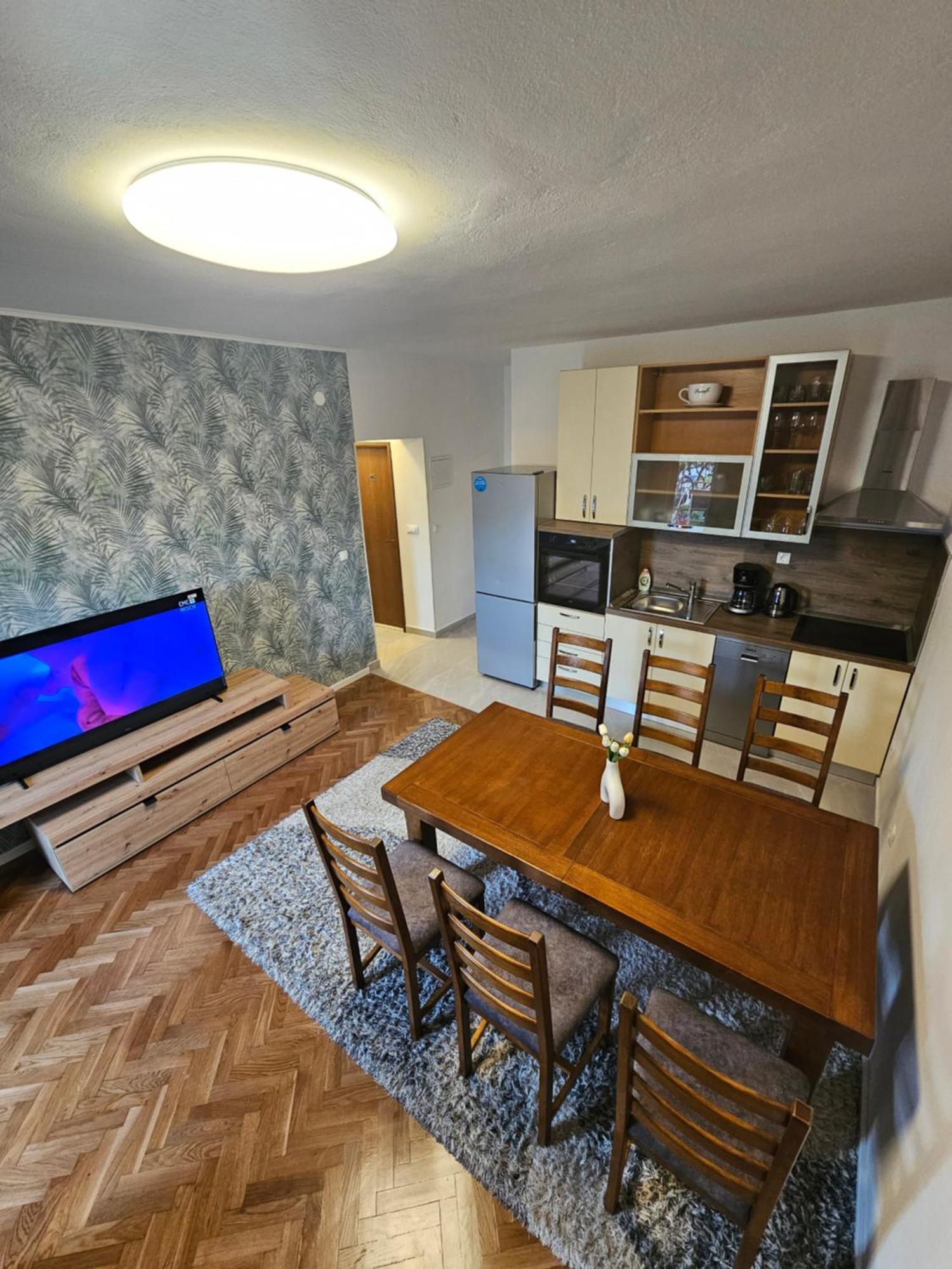 Apartments Grgic Trogir Bagian luar foto