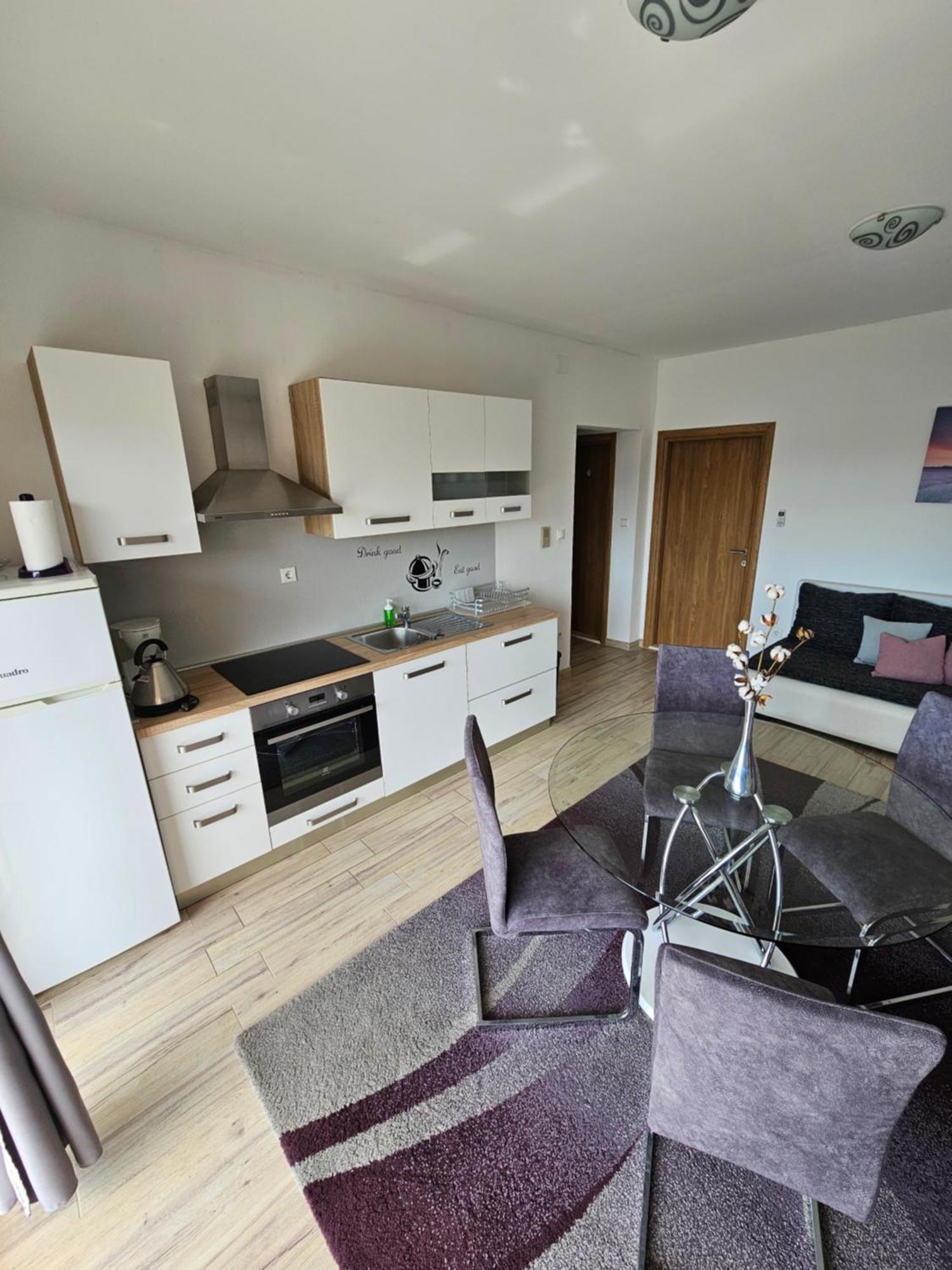 Apartments Grgic Trogir Bagian luar foto