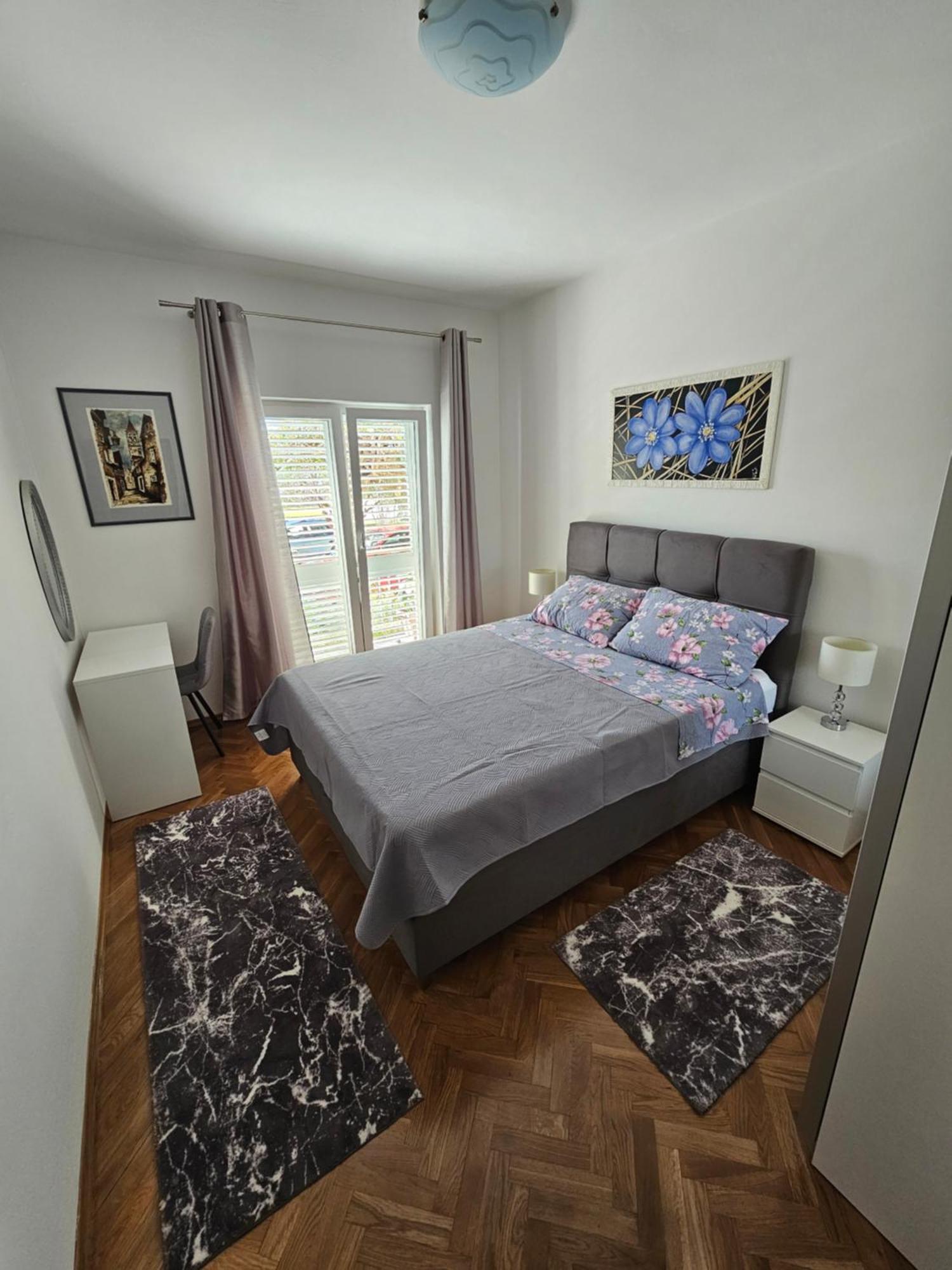 Apartments Grgic Trogir Bagian luar foto
