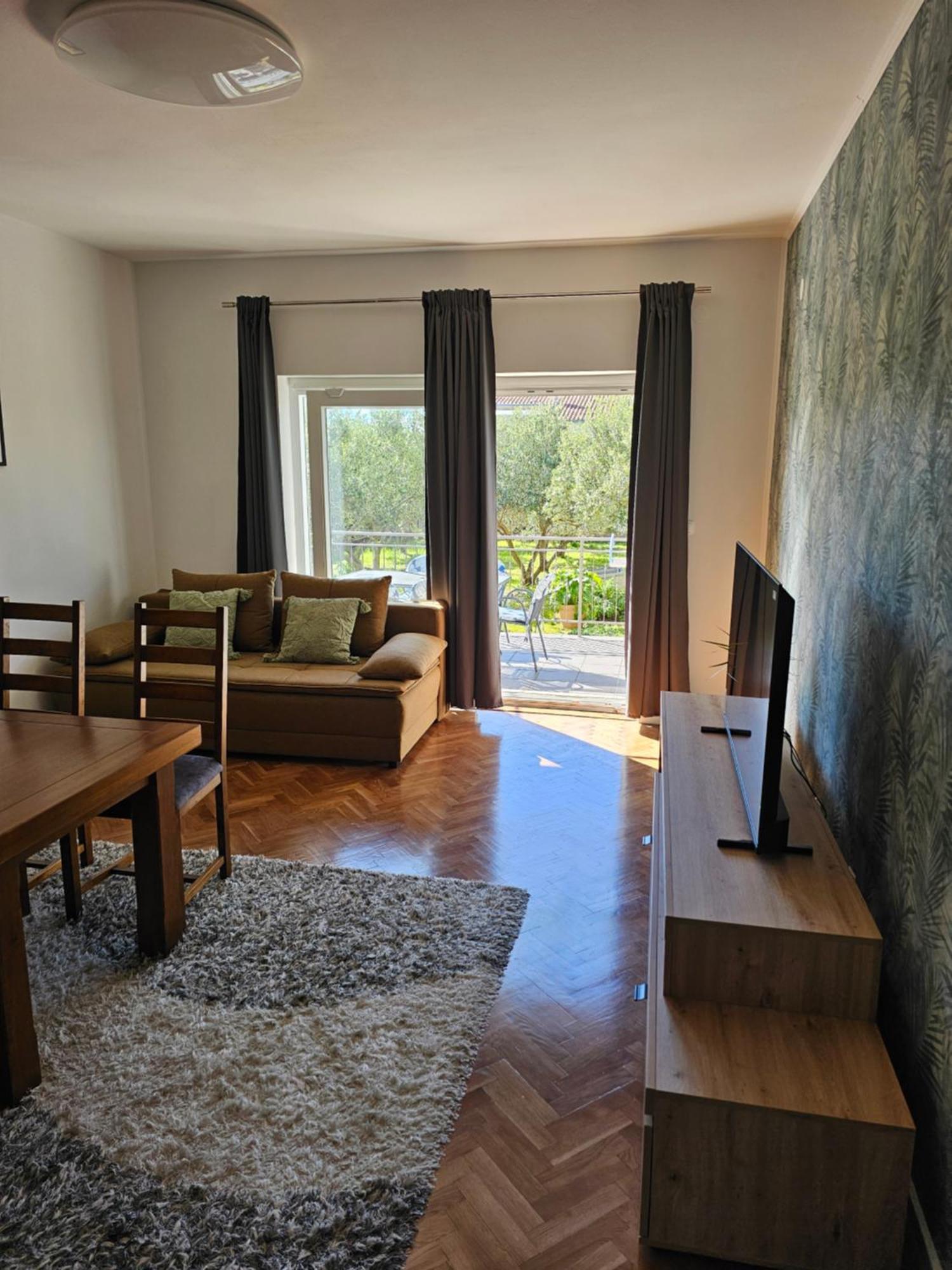 Apartments Grgic Trogir Bagian luar foto